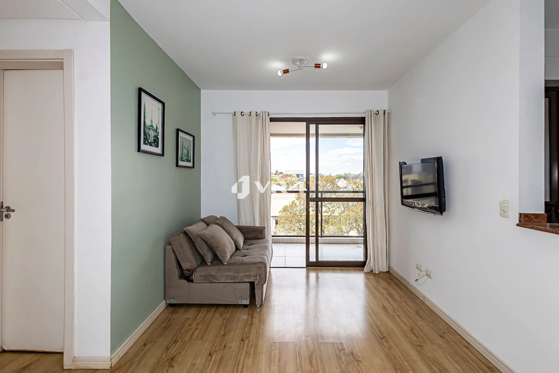 Furnished 1-bedroom apartment with 1 parking spot — photo 12