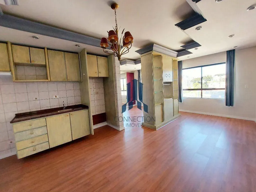 Apartment on the 3rd floor with a glass-enclosed balcony — photo 2