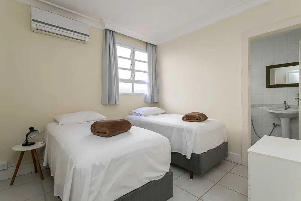 Furnished house with 5 en-suite bedrooms — photo 105