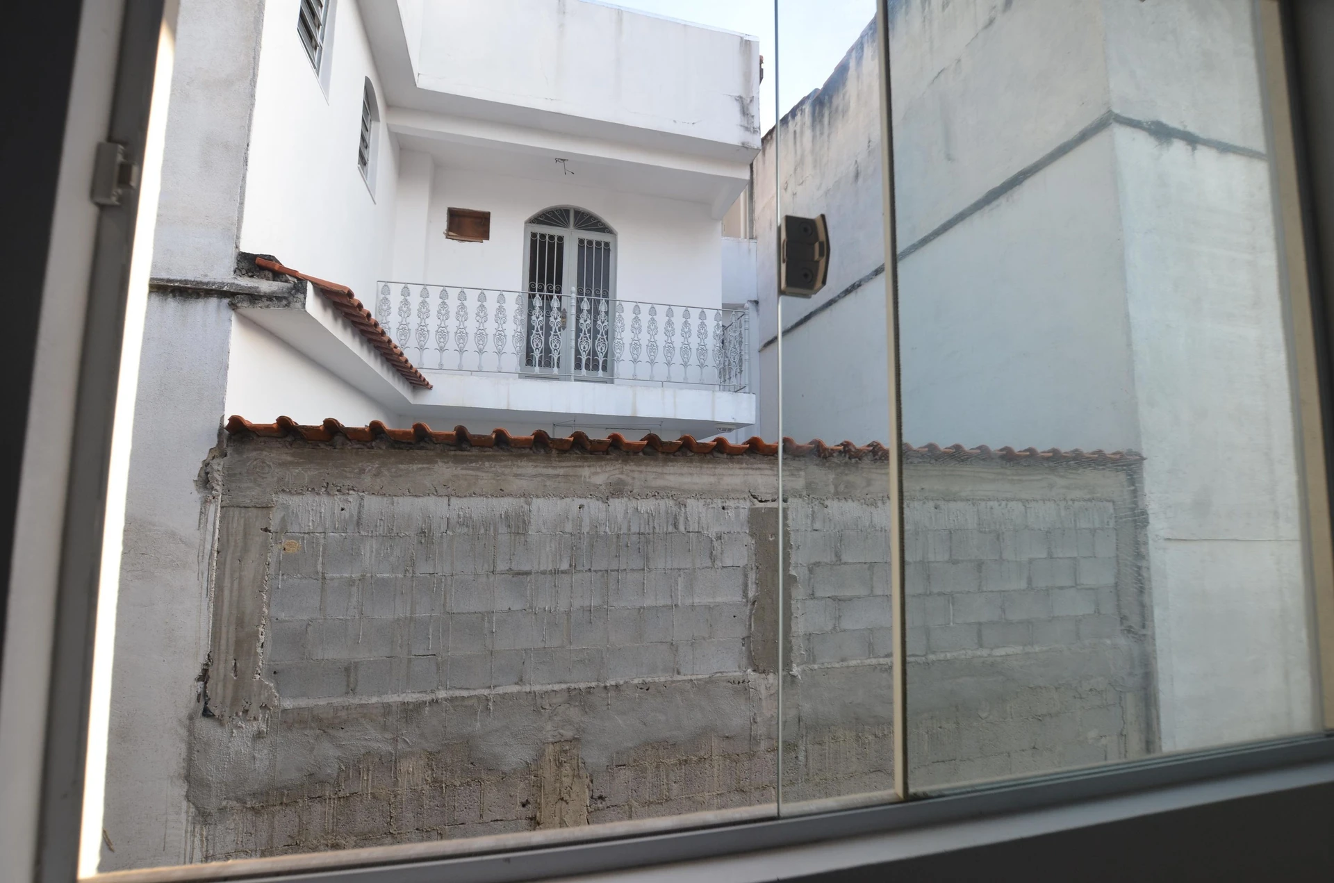 3-bedroom apartment, 1 with its own bathroom, 90 m² — photo 34