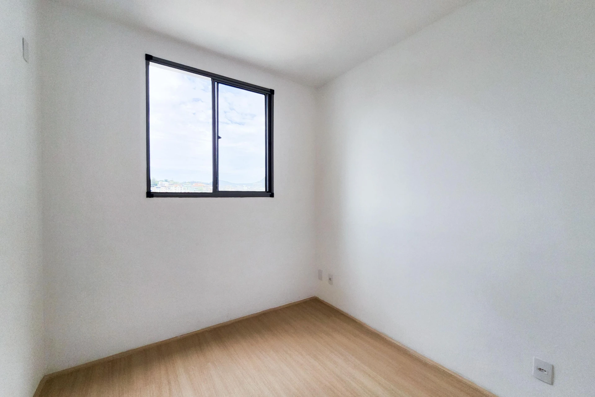 2 quartos e vista para as montanhas: apartamento de 48 m² — photo 35