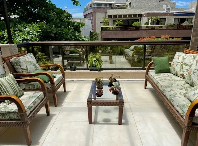 Furnished duplex penthouse with 3 bedrooms and 290 m² — photo 24