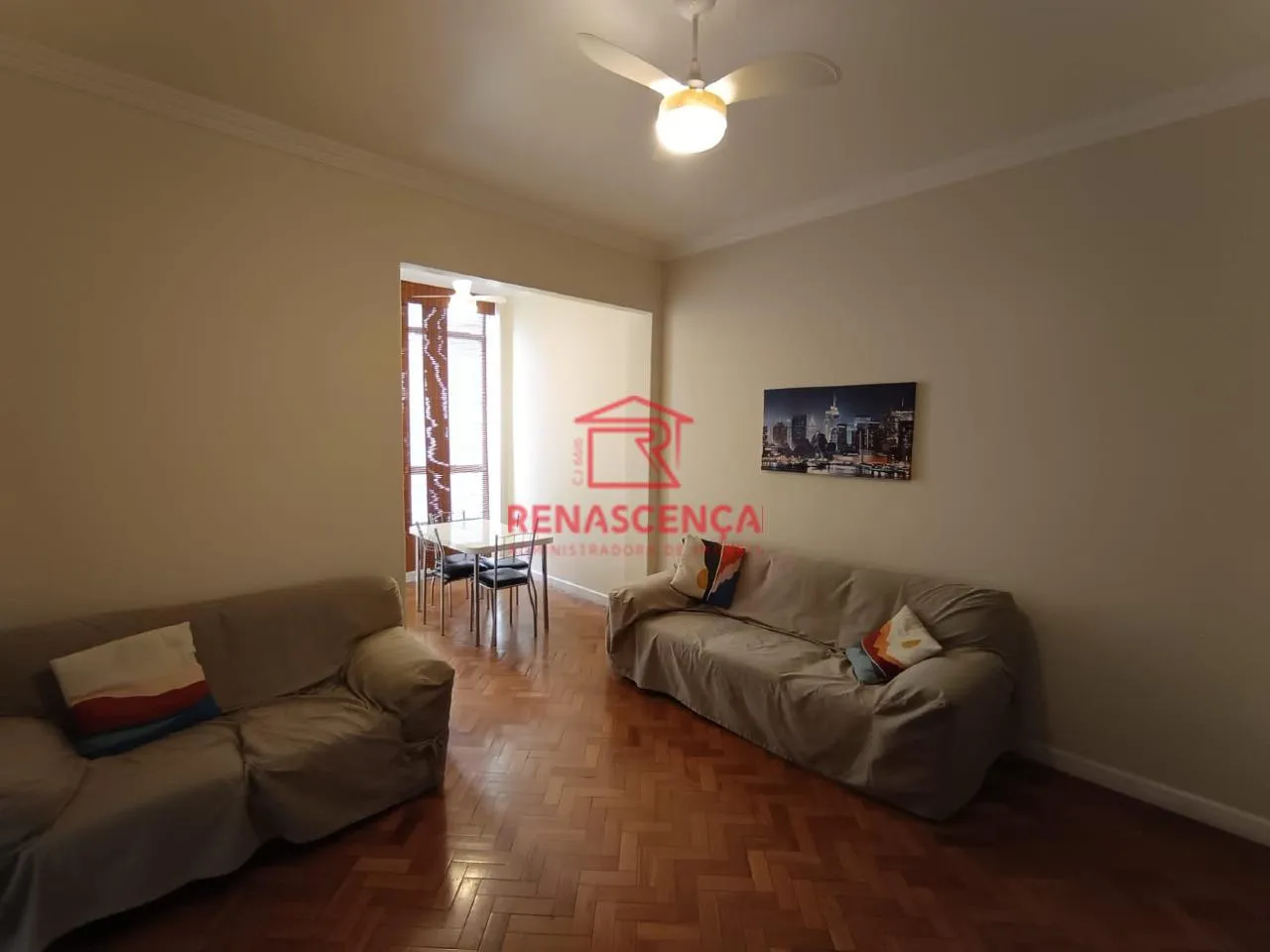 Пральна машина та 2 спальні: квартира 74 м²