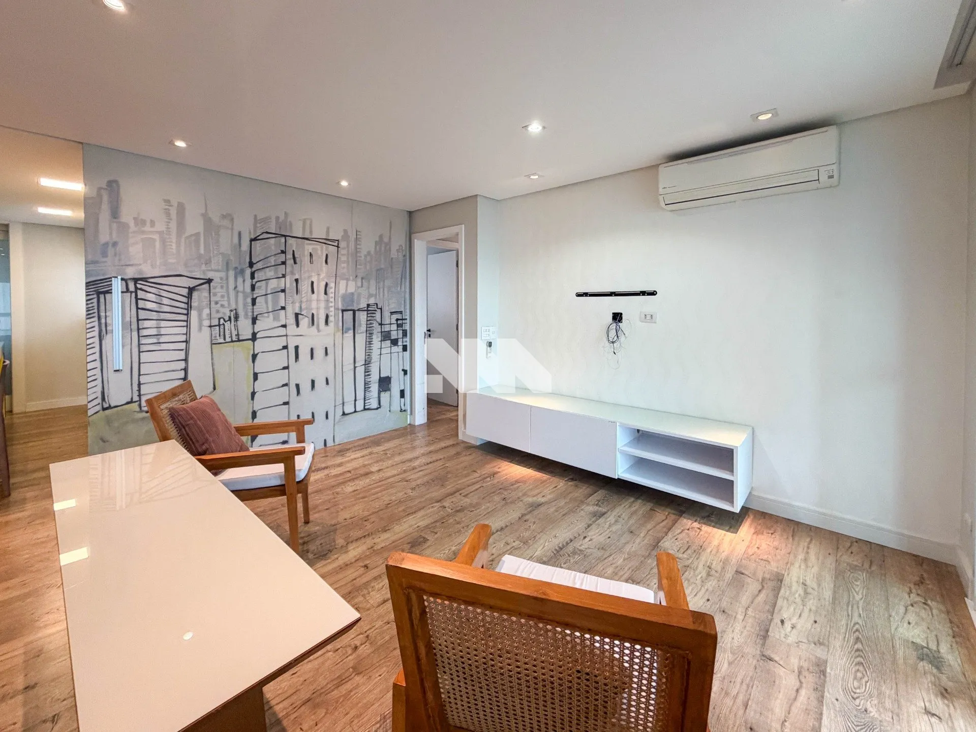 Furnished 180 m² apartment with 3 bedrooms and garden — photo 39