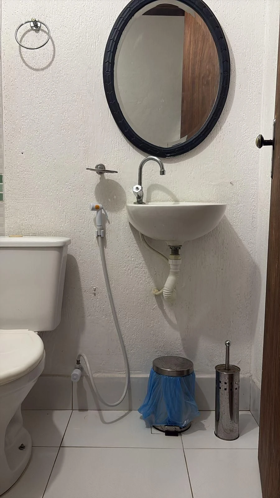 Estúdio mobiliado por fora, com 1 quarto e 1 banheiro — photo 2