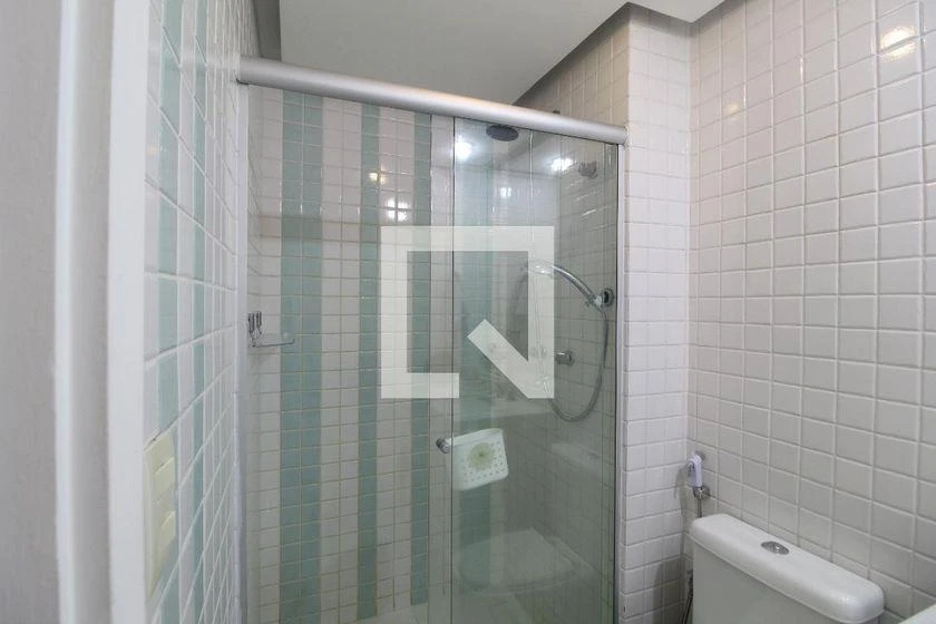 98 m² furnished apartment with 3 bedrooms and parking — photo 42