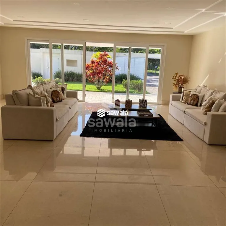 Furnished house with 7 en-suite bedrooms