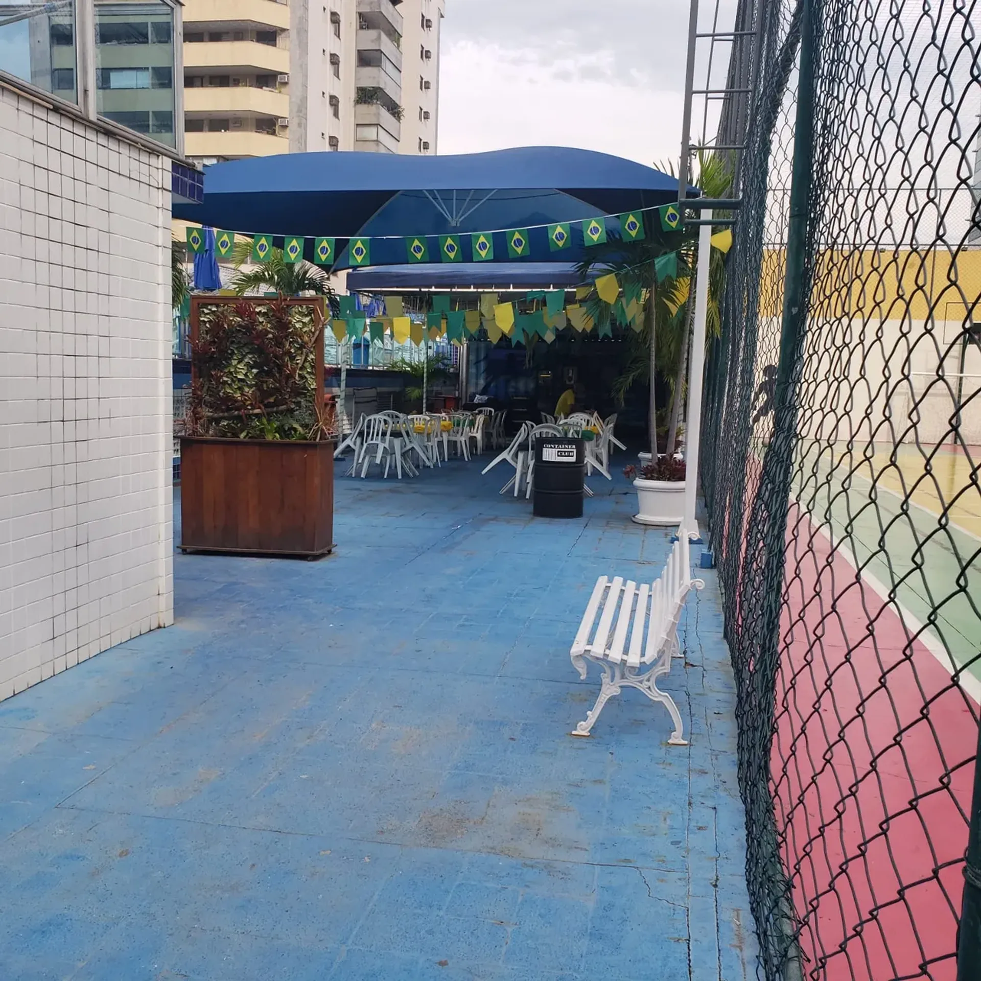 Apartamento para aluguel com 2 quartos e 1 banheiro — photo 27