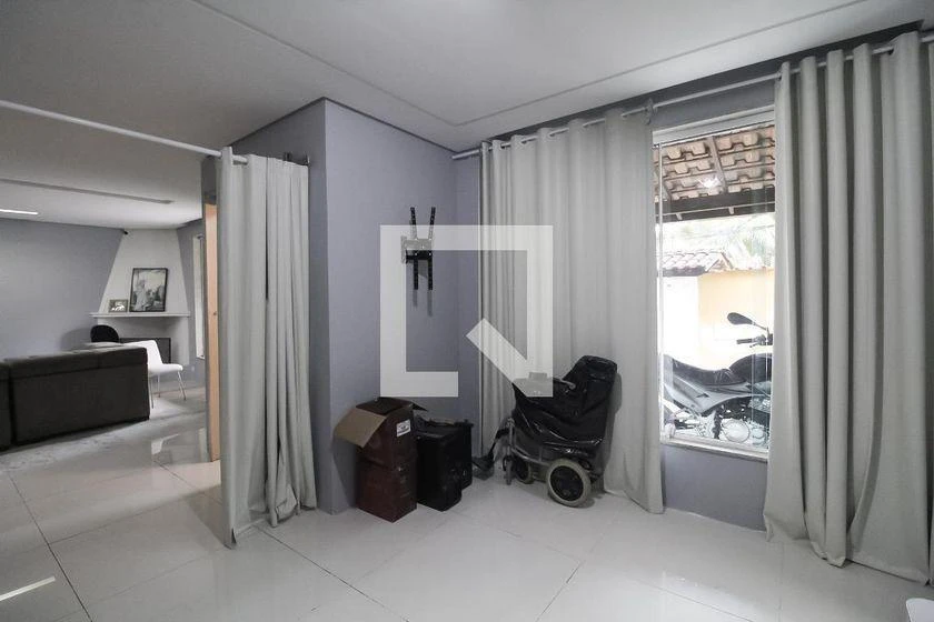 Rental house with 4 en-suite bedrooms and 606 m² — photo 46