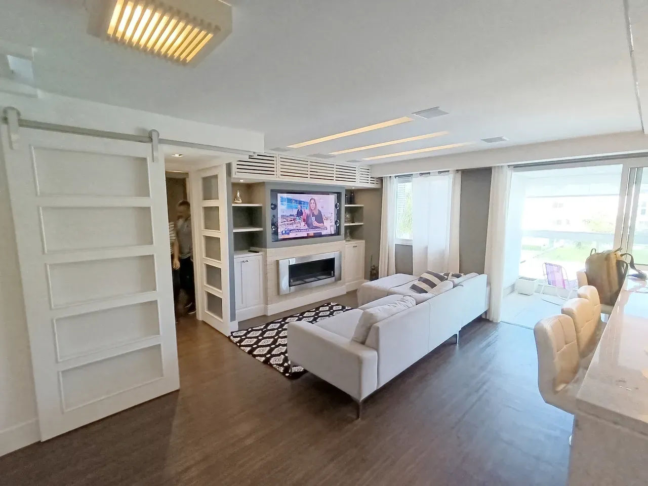 Cobertura duplex mobiliada com 2 quartos e 4 banheiros — photo 6