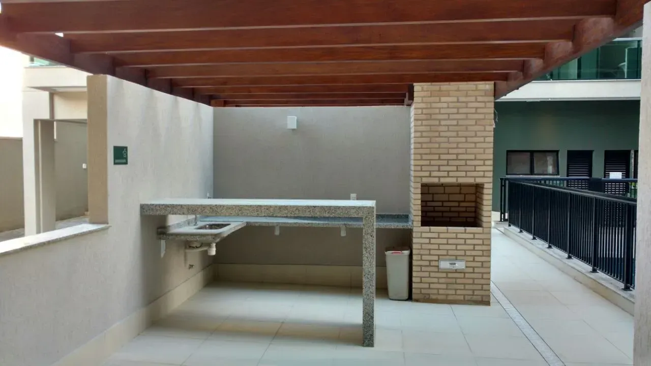 Apartment with 3 bedrooms and 2 bathrooms, includes parking — photo 19