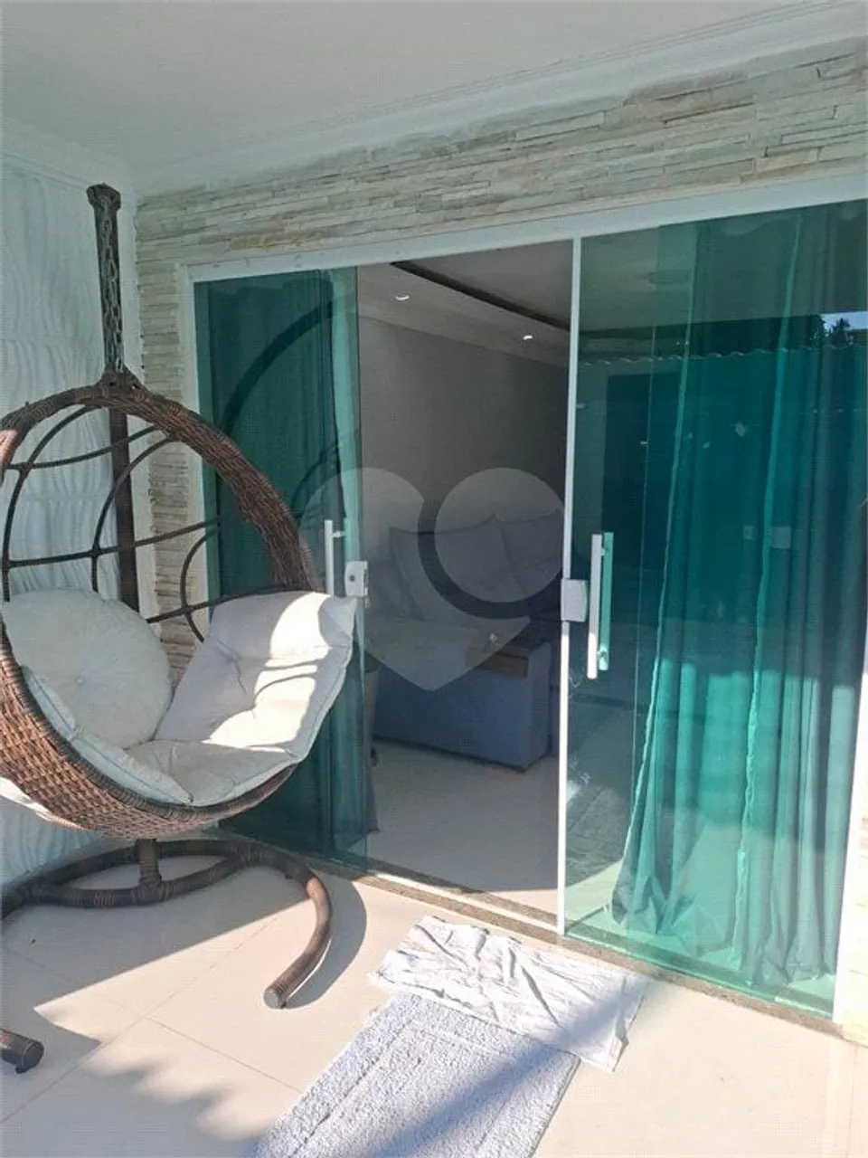 Washing machine in a 2-bedroom house, 198 m² — photo 14