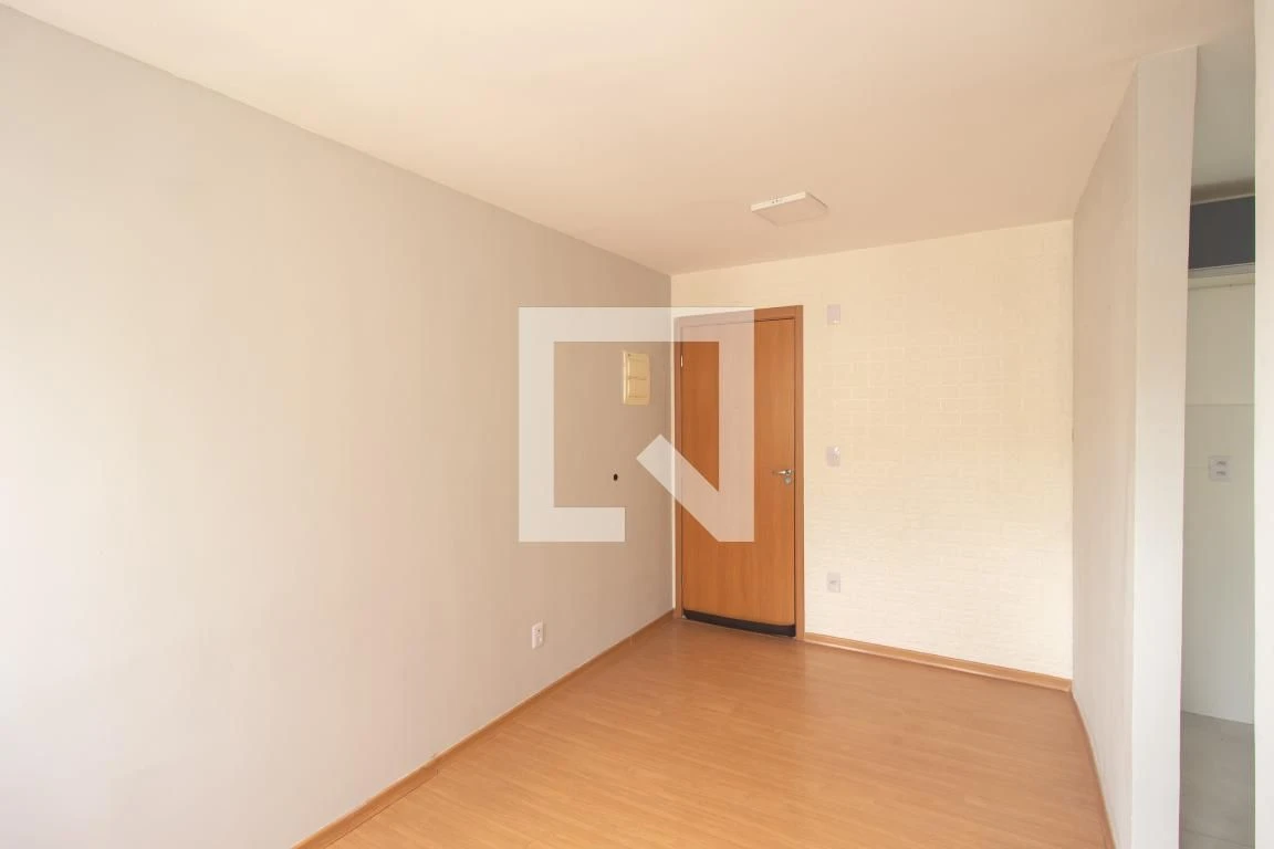 Apartamento de 2 quartos em condomínio com piscina — photo 31